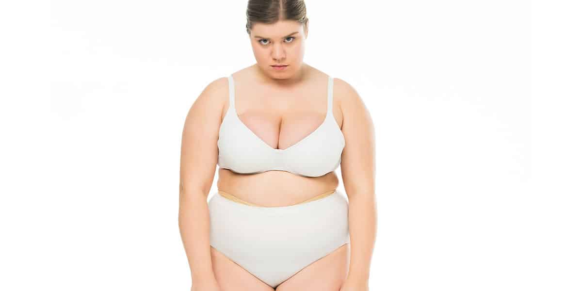 Cirurgia Bariátrica: Saiba o Valor em 2026 3 Garota obesa insatisfeita querendo saber valor da cirurgia bariatrica - Dr Rodrigo Barbosa gastrocirurgião de São Paulo - SP