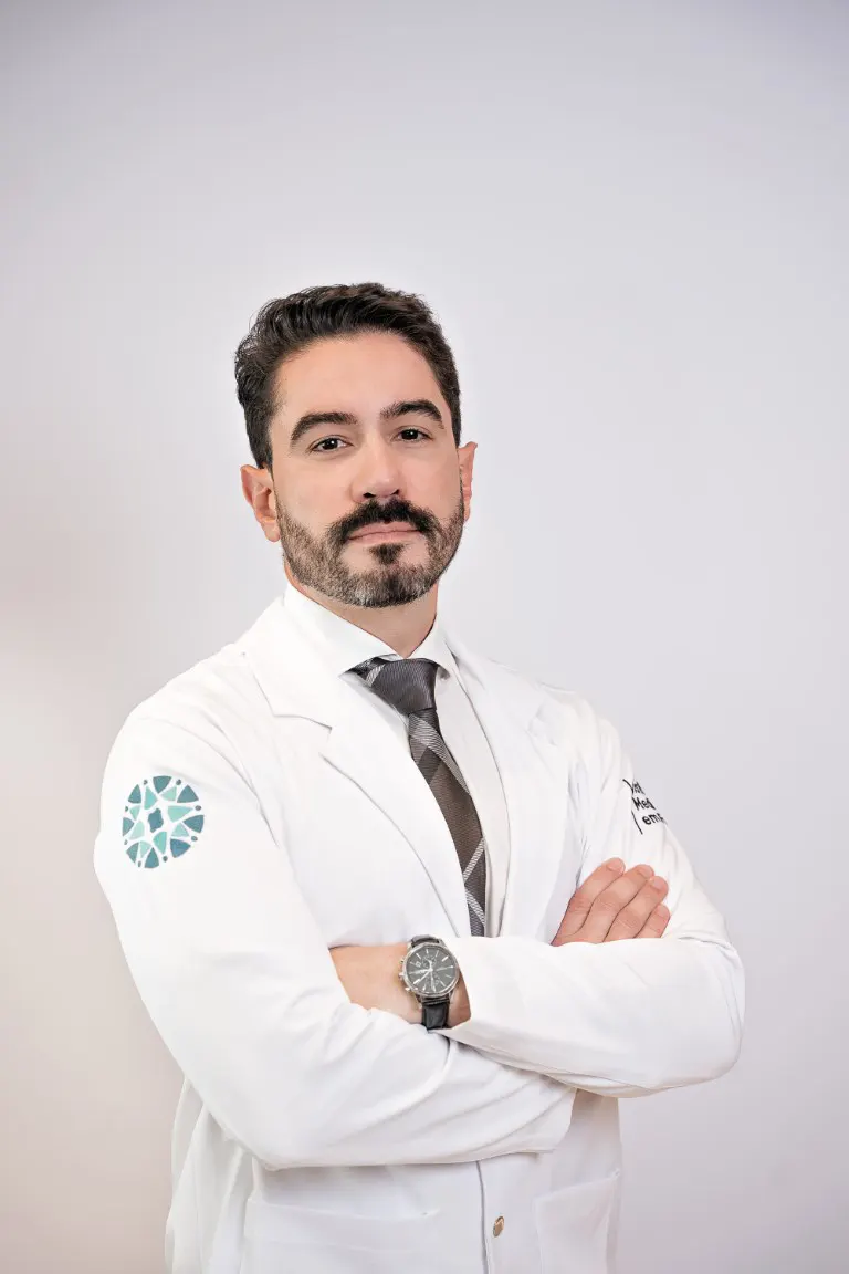 Dr. Rodrigo Barbosa