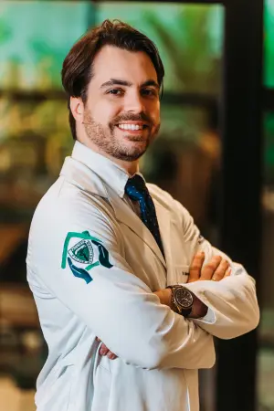 Dr Marcelo Teixeira